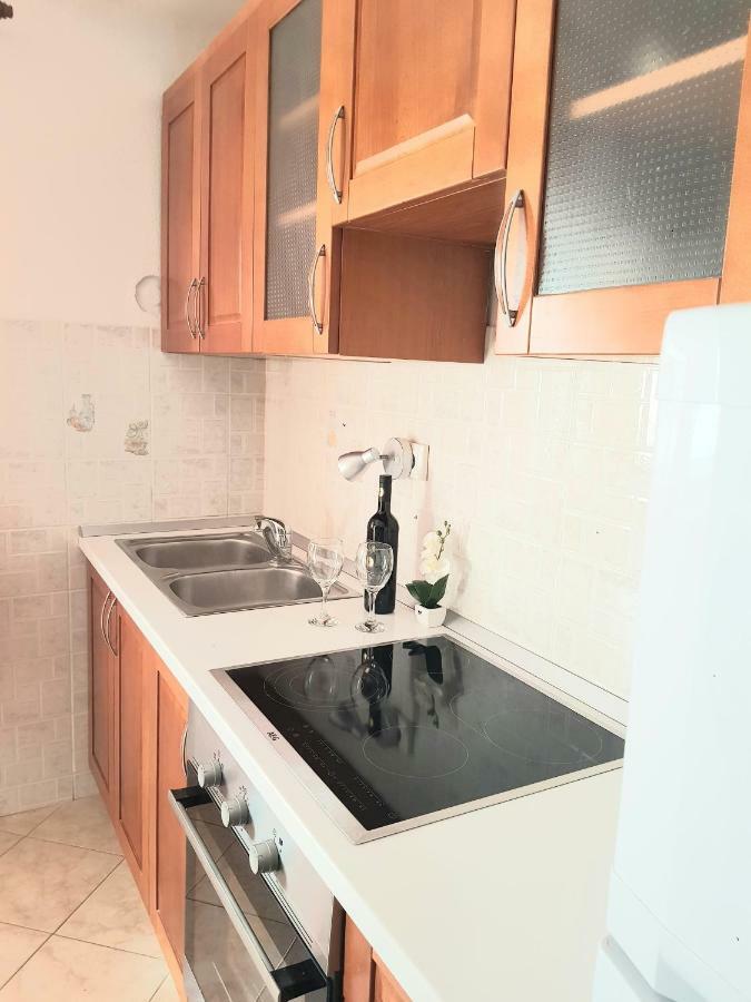 Apartament Apartman Perina Trogir Zewnętrze zdjęcie